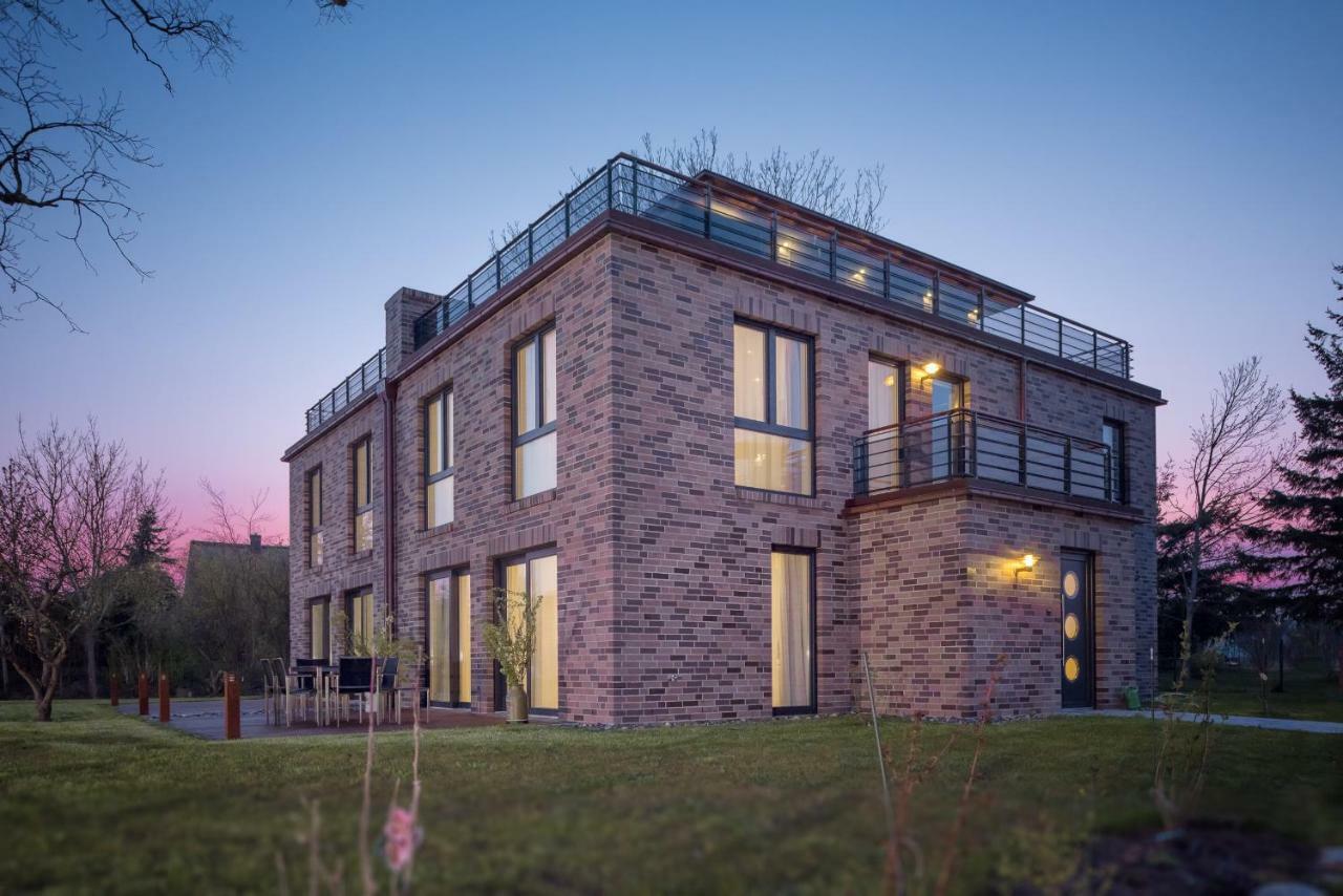 Villa Lotsenhaeuser Ruegen - Luxus Ferienhaus - 3 Schlafzimmer - Sauna - Dachterrasse Mit Boddenblick Breege Esterno foto