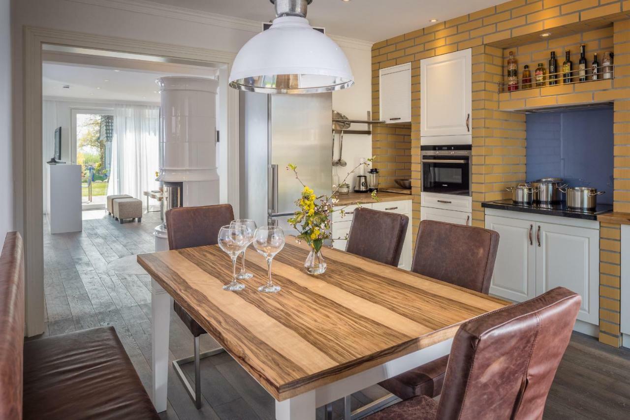 Villa Lotsenhaeuser Ruegen - Luxus Ferienhaus - 3 Schlafzimmer - Sauna - Dachterrasse Mit Boddenblick Breege Esterno foto