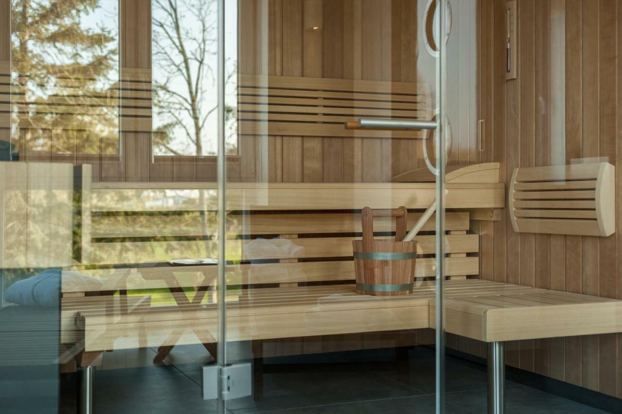 Villa Lotsenhaeuser Ruegen - Luxus Ferienhaus - 3 Schlafzimmer - Sauna - Dachterrasse Mit Boddenblick Breege Esterno foto